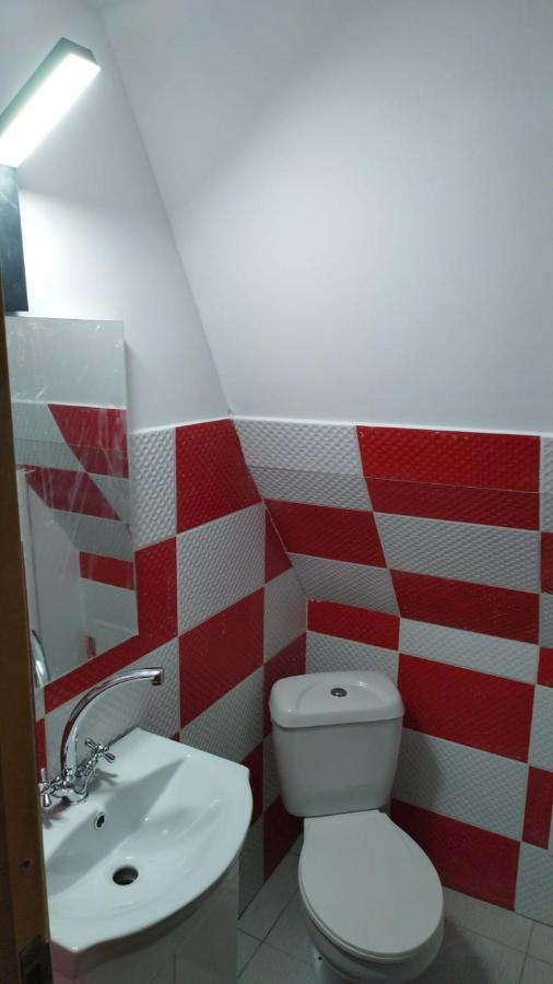 Camping Aviator Busteni, Camere Exteriör bild
